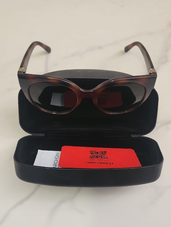 NEW Authentic Salvatore Ferragamo Tortoise Cat Eye Sunglasses main image 8